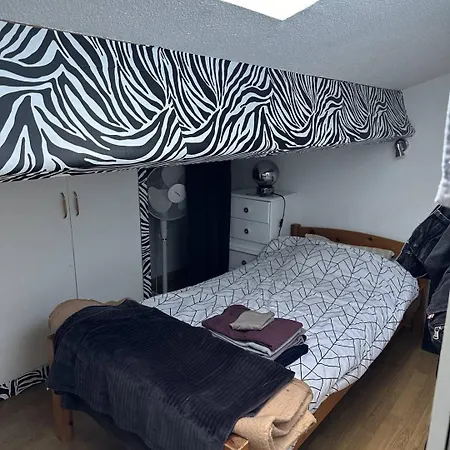 Holidayland 432 T2 Mezzanine 6 Couchages Climatise Avec Veranda Et Box Internet Apartment *